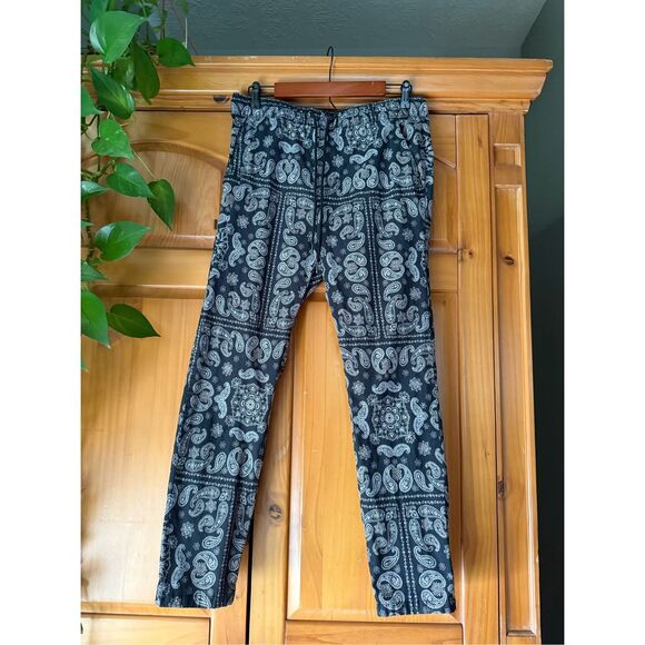 Pacsun  Paisley Print Slim Joggers Men’s Short Pant Pacific Sunwear SZ M - Picture 1 of 9